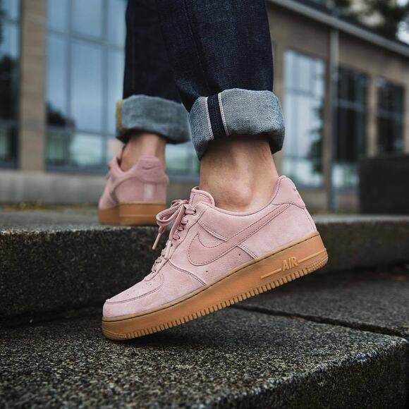 Nike Air Force 1 Suede Low Top Athletic Sneakers Particle Pink Women's Size US 8 - Picture 2 of 7